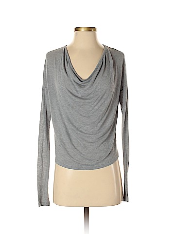 Vince. Long Sleeve Top (view 1)