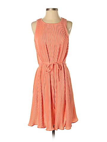 Ann Taylor Casual Dress (view 1)