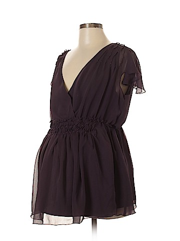 Old Navy - Maternity Short Sleeve Blouse (view 1)