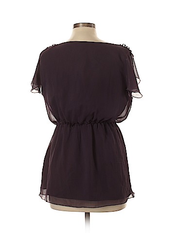 Old Navy - Maternity Short Sleeve Blouse (view 2)