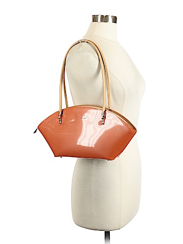 Beijo Shoulder Bag (view 2)