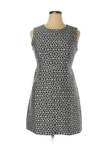 Diane von Furstenberg Casual Dress (view 1)