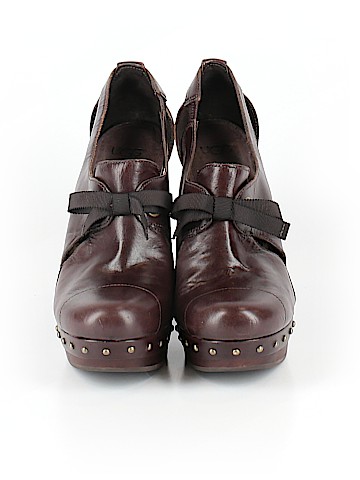 Ugg Australia Heels (view 2)