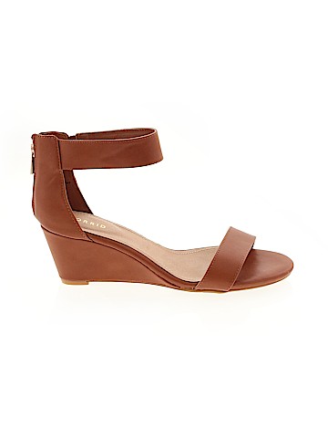 Torrid Wedges (view 1)