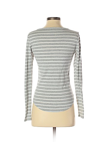 Gap Outlet Long Sleeve T-Shirt (view 2)