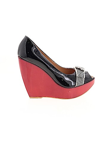 Tapeet by Vicini Wedges (view 1)