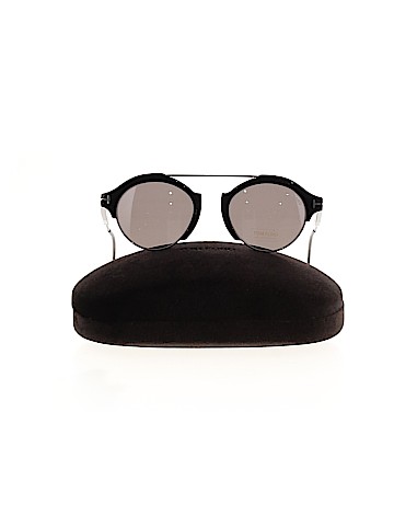 Tom Ford Farrah 02 Sunglasses (view 2)