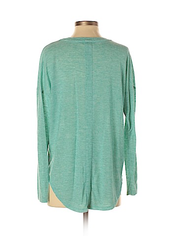 Old Navy Long Sleeve Top (view 2)