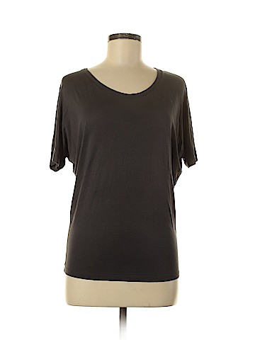 Vince. Short Sleeve T-Shirt (view 1)