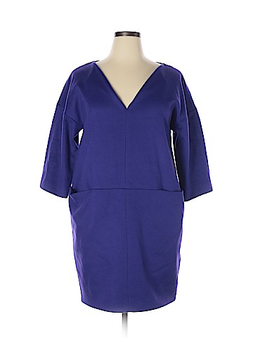 Lisa Perry Casual Dress (view 1)