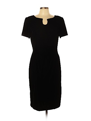 Maggy London Casual Dress (view 1)