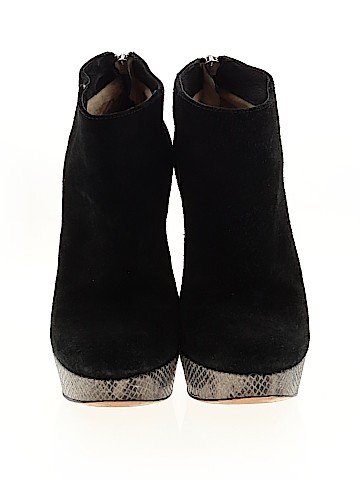 MICHAEL Michael Kors Ankle Boots (view 2)