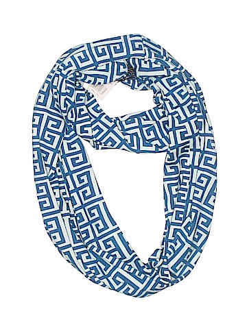 The Royal Standard Scarf (view 1)