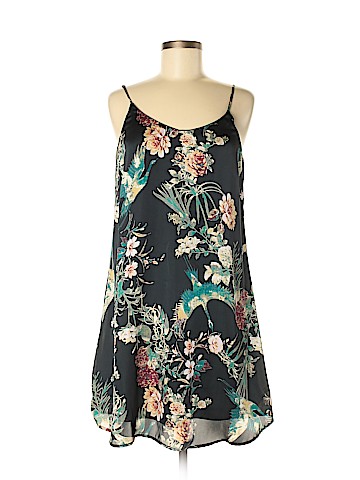 Illa Illa Casual Dress (view 1)