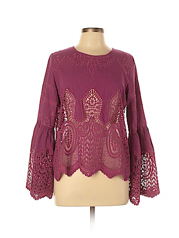 Chloe Oliver Long Sleeve Top (view 1)