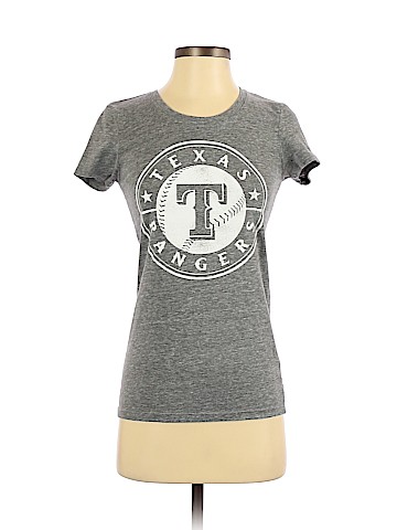 Victoria's Secret Pink Short Sleeve T-Shirt (view 1)