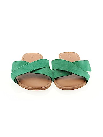 Old Navy Sandals (view 2)