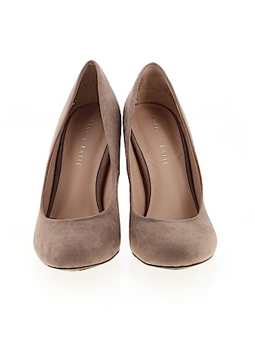 Kelly & Katie Heels (view 2)