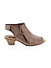 Earth Tan Heels Size 11 (wide) - photo 1