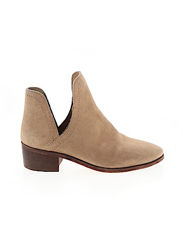 COCONUTS by Matisse Ankle Boots (view 1)