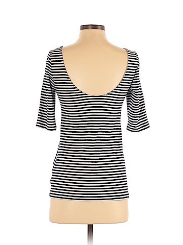 Old Navy 3/4 Sleeve Top (view 2)