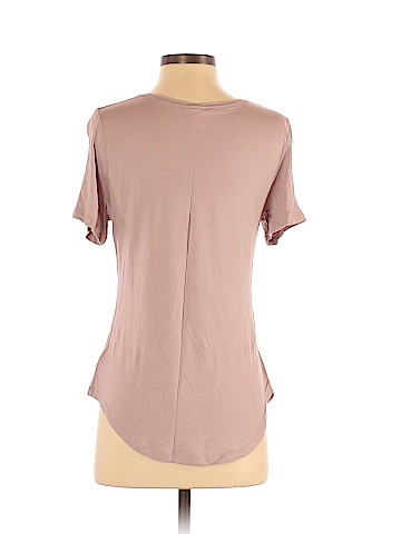 Old Navy Short Sleeve T-Shirt (view 2)