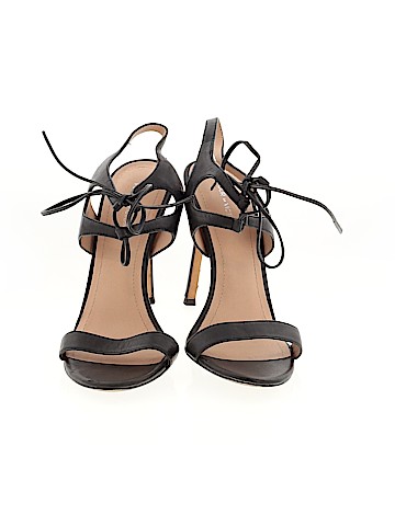 Pour La Victoire Heels (view 2)