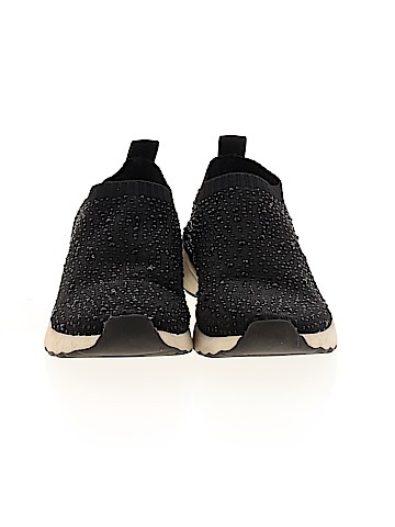 Zara Basic Sneakers (view 2)