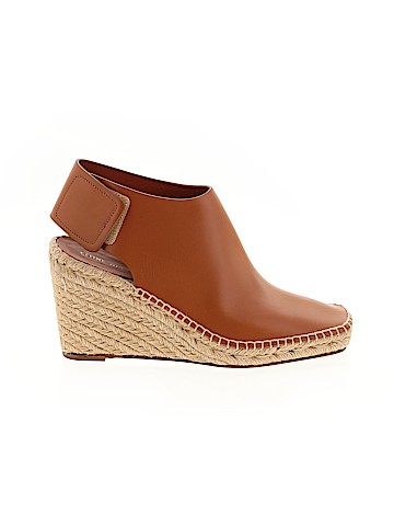 Céline Wedges (view 1)