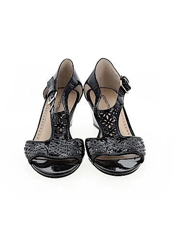 Adrienne Vittadini Wedges (view 2)