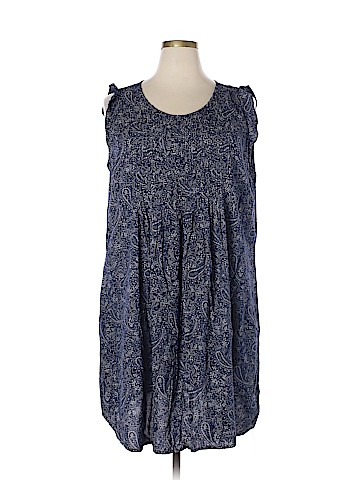 Old Navy Casual Dress (view 1)