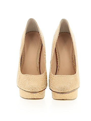 Colin Stuart Heels (view 2)