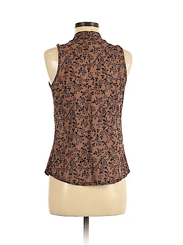 LINE Sleeveless Top (view 2)