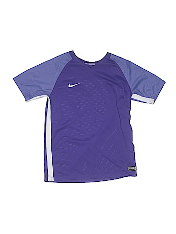 Nike Active T-Shirt (view 1)