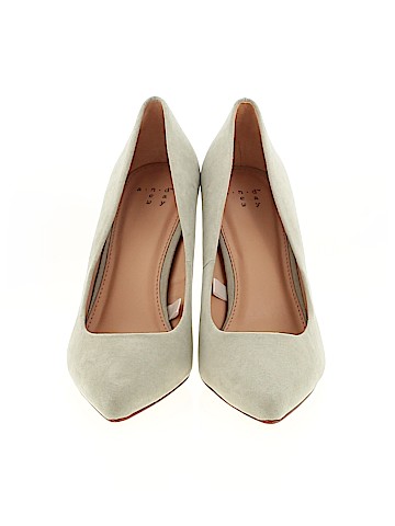 A New Day Heels (view 2)