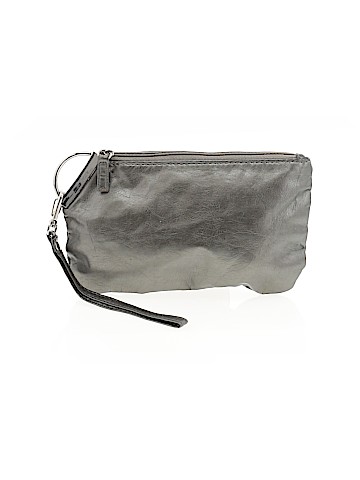 Unbranded Wristlet (view 1)