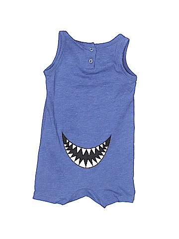 Hurley Short Sleeve Outfit (view 2)