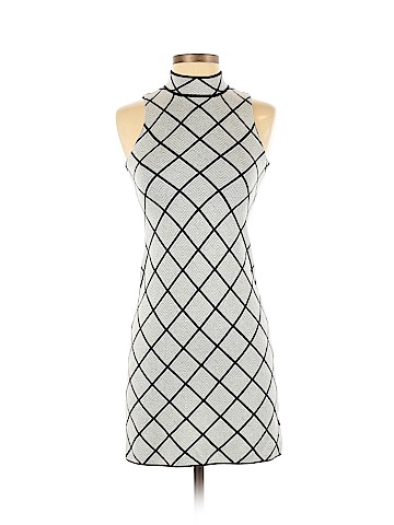 Romeo & Juliet Couture Casual Dress (view 1)