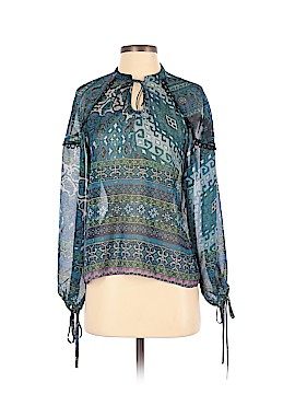 Romeo & Juliet Couture Size Sm