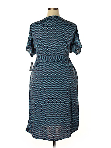 Lularoe Casual Dress (view 2)