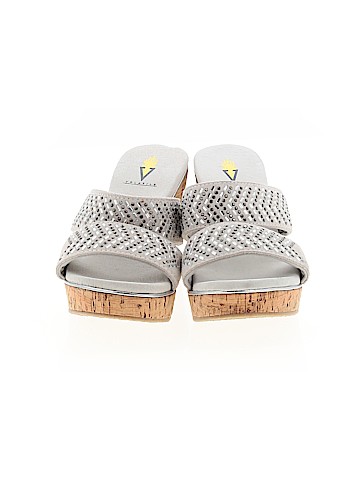 Volatile Wedges (view 2)