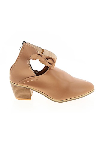 Unbranded Ankle Boots (view 1)