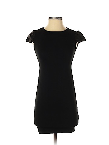 Alice + Olivia Casual Dress (view 1)