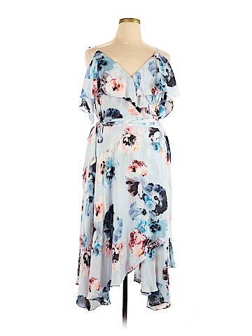 Jennifer Lopez Casual Dress (view 1)