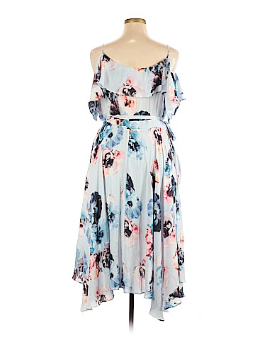 Jennifer Lopez Casual Dress (view 2)