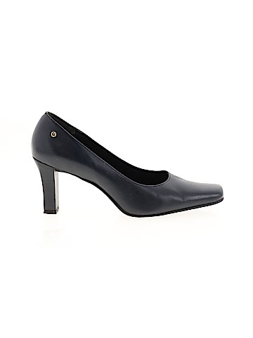 Etienne Aigner Heels (view 1)