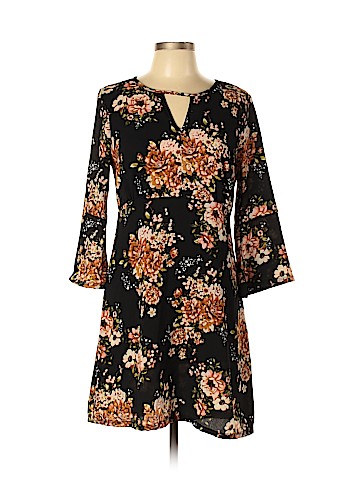 Luna Chix Casual Dress (view 1)