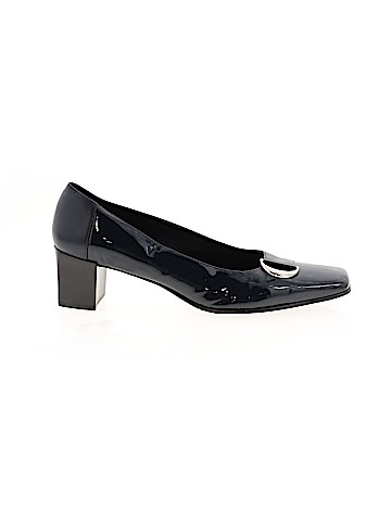Etienne Aigner Heels (view 1)
