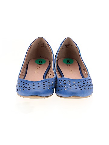 Restricted Shoes Flats (view 2)