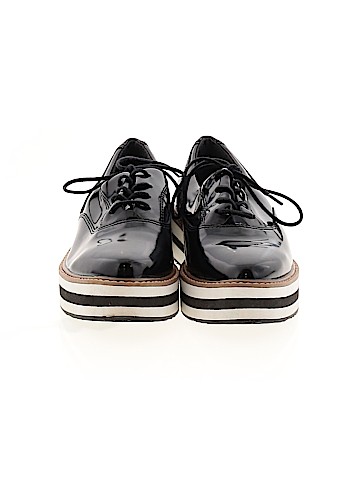 Monki Flats (view 2)